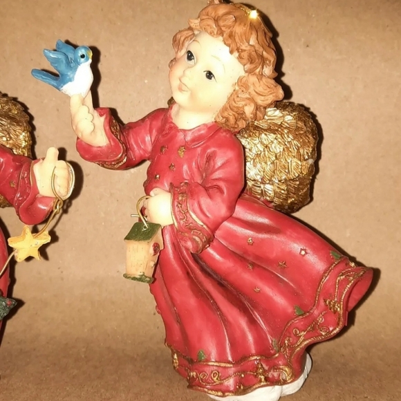 2 Christmas Angel Cherub Figurines - Picture 3 of 8